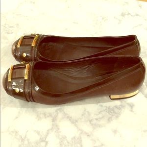 Tory Burch brown flats w/ gold hardware 8M